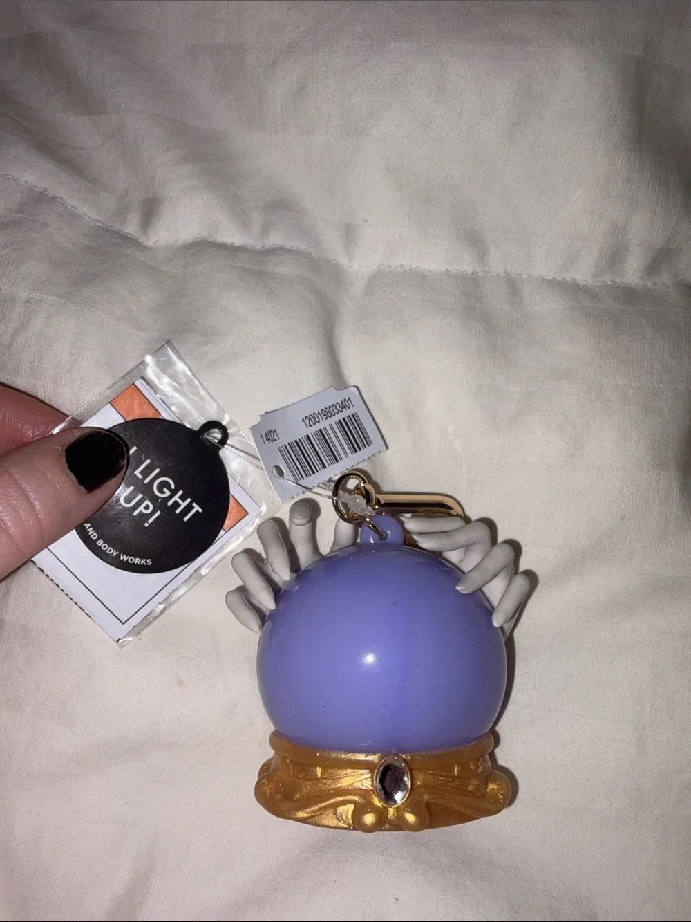 NWT Bath&Body Works Light Up Fortune Teller Crystal Ball Hand Sanitizer Holder🔥